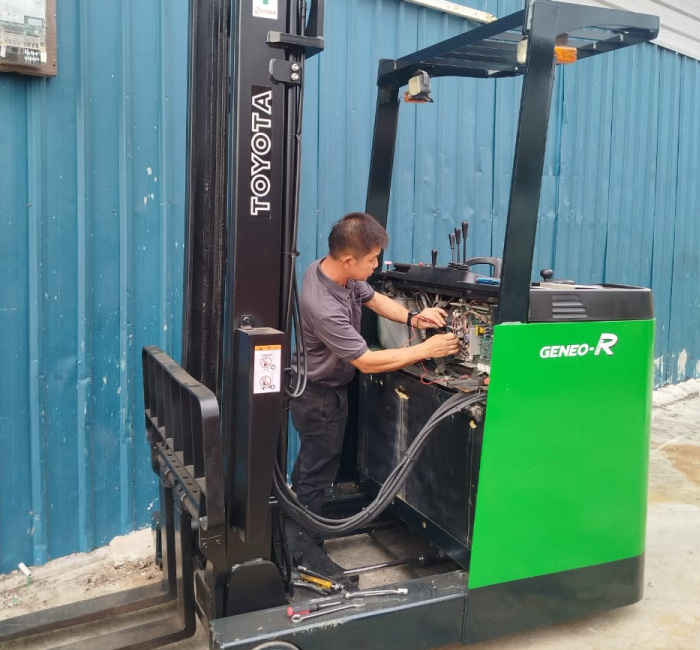 forklift service